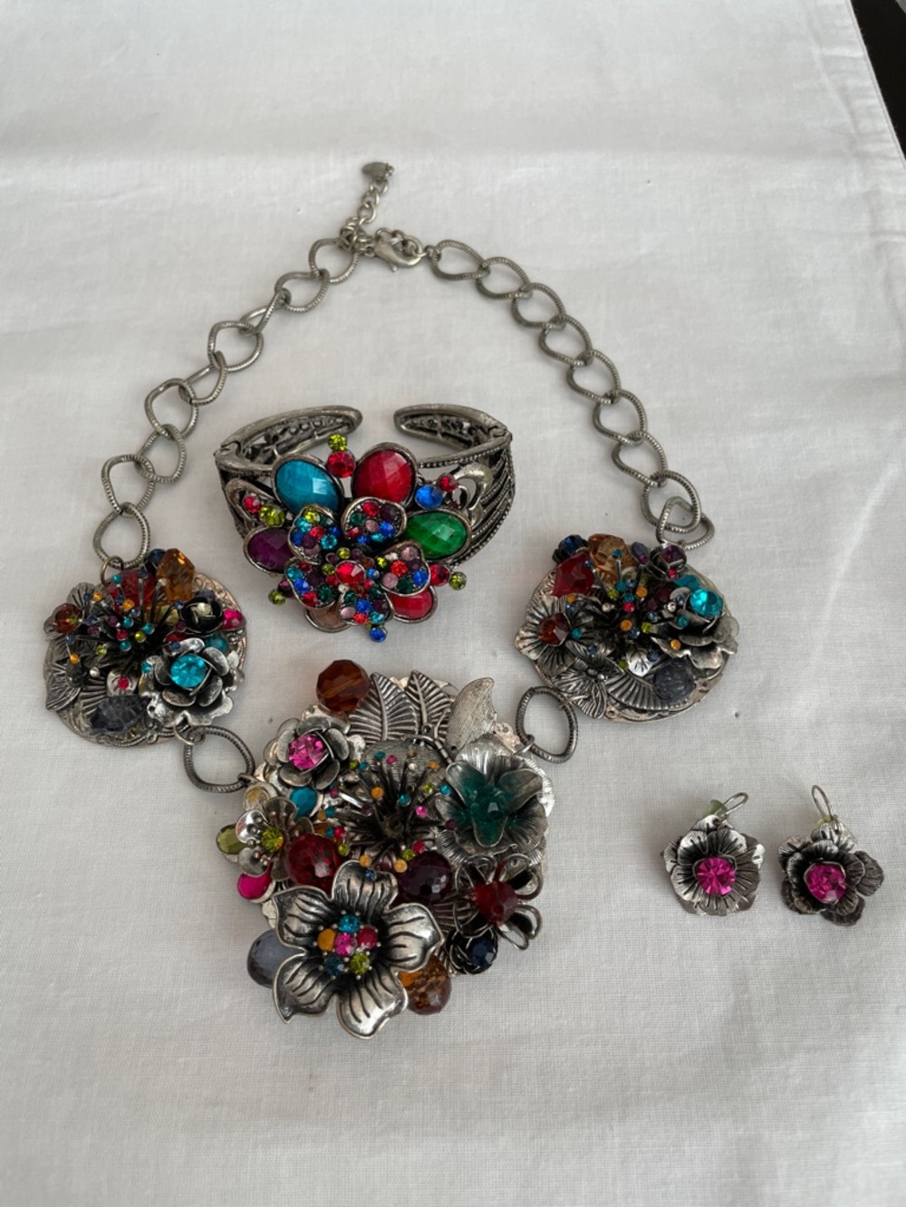 Multicolor Floral Crystal Statement Necklace, Bracelet & Earrings Jewelry Set
